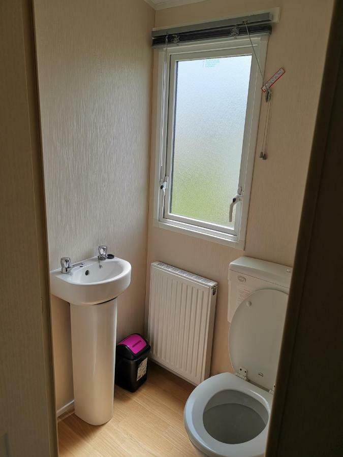 Caledonian Caravan Jaywick Sands Экстерьер фото